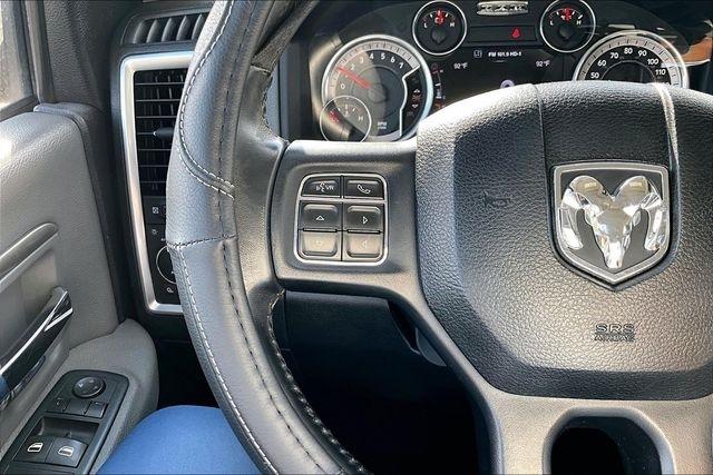 RAM 3500 4WD Reg Cab 167" WB 84" CA SLT 2016