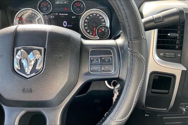 RAM 3500 4WD Reg Cab 167" WB 84" CA SLT 2016