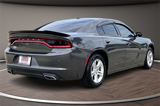 Dodge Charger SXT RWD 2019