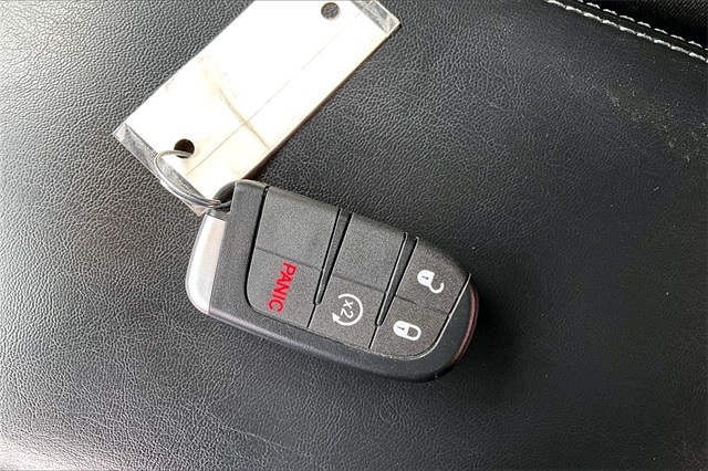 Dodge Charger SXT RWD 2019