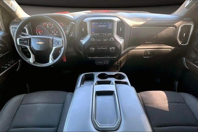 Chevrolet Silverado 1500 2WD Crew Cab 147" LT 2020