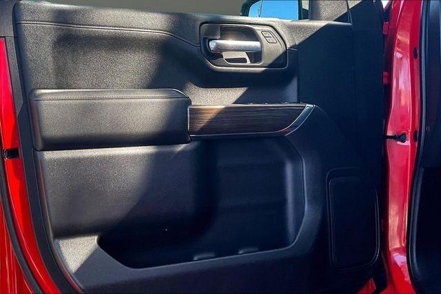 Chevrolet Silverado 1500 2WD Crew Cab 147" LT 2020