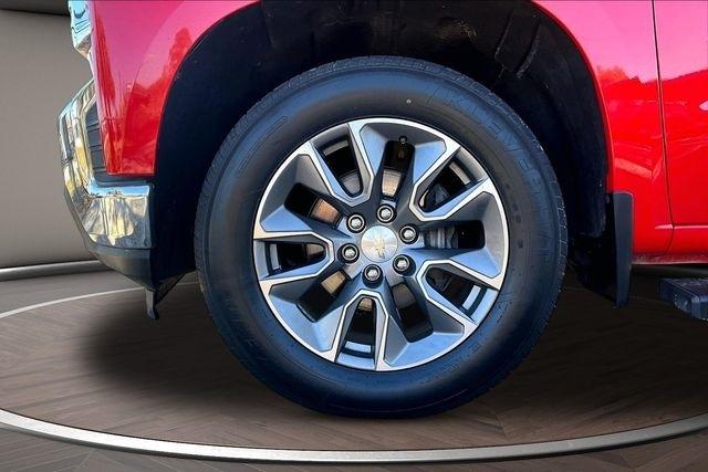 Chevrolet Silverado 1500 2WD Crew Cab 147" LT 2020