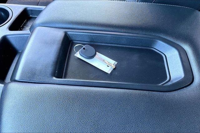 Chevrolet Silverado 1500 2WD Crew Cab 147" LT 2020