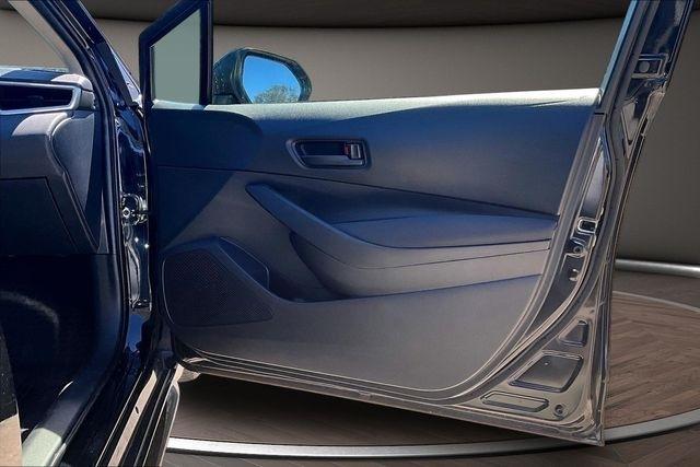 Toyota Corolla Hybrid LE FWD (Natl) 2025