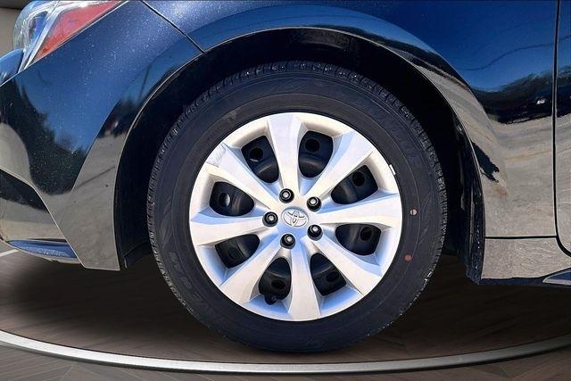 Toyota Corolla Hybrid LE FWD (Natl) 2025