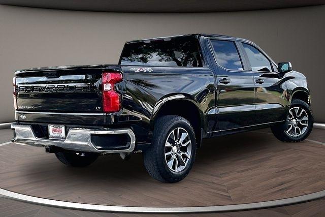 Chevrolet Silverado 1500 4WD Crew Cab 147" LT w/1LT 2023