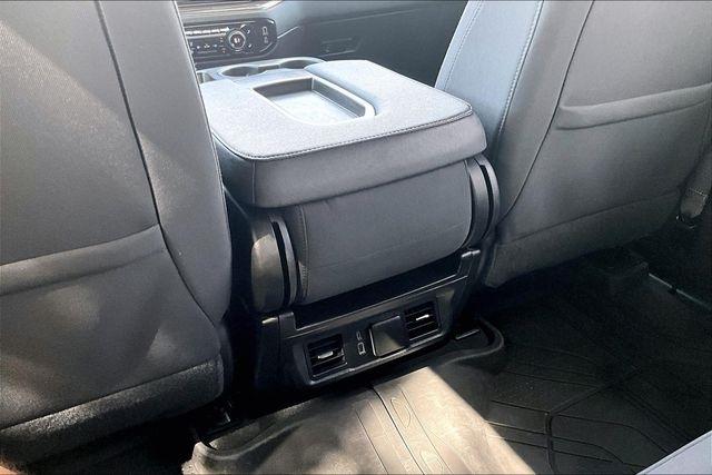 Chevrolet Silverado 1500 4WD Crew Cab 147" LT w/1LT 2023