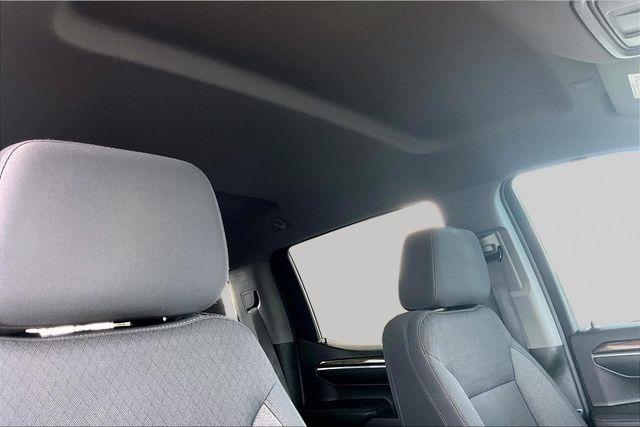 Chevrolet Silverado 1500 4WD Crew Cab 147" LT w/1LT 2023