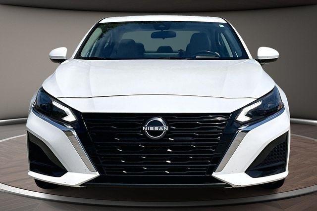 Nissan Altima 2.5 SV Sedan 2023