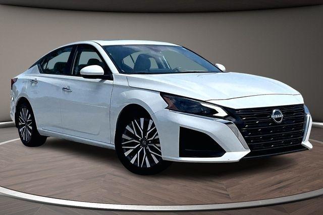 Nissan Altima 2.5 SV Sedan 2023