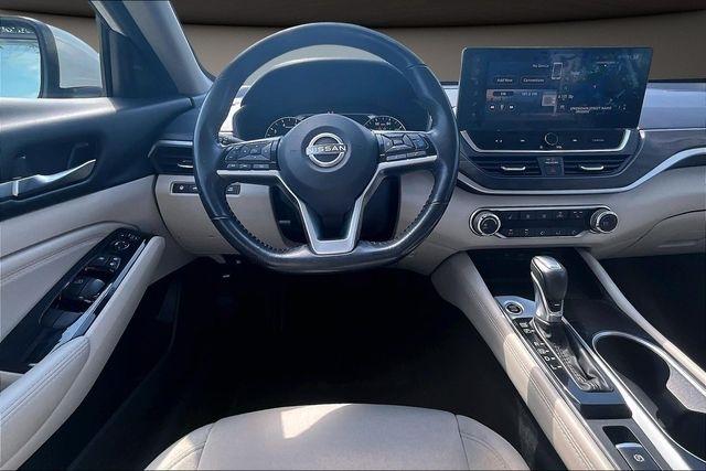 Nissan Altima 2.5 SV Sedan 2023