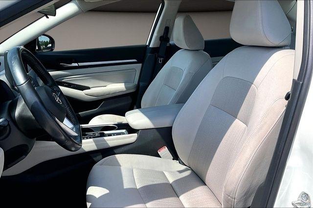 Nissan Altima 2.5 SV Sedan 2023