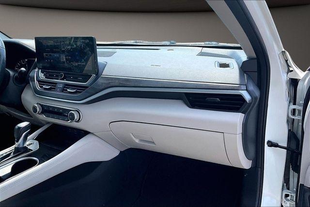 Nissan Altima 2.5 SV Sedan 2023