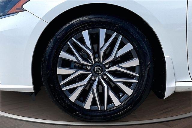 Nissan Altima 2.5 SV Sedan 2023