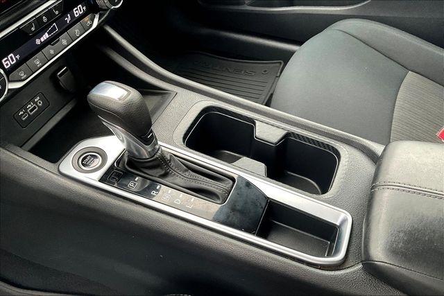 Nissan Sentra SV CVT 2023