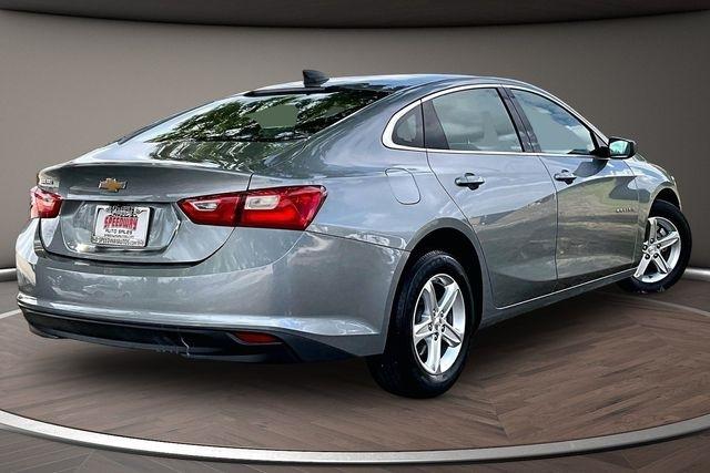 Chevrolet Malibu 4dr Sdn LS w/1FL 2024