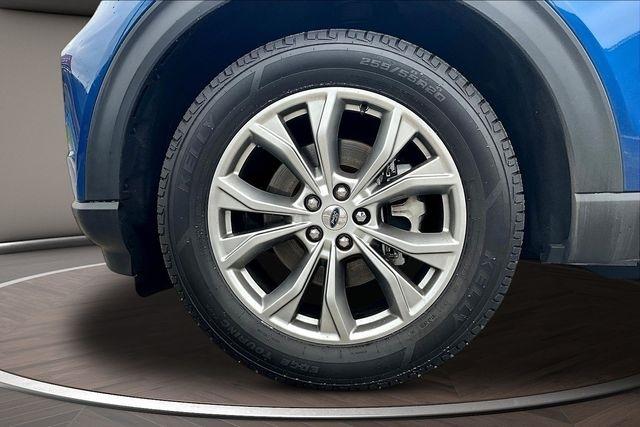 Ford Explorer Limited RWD 2021