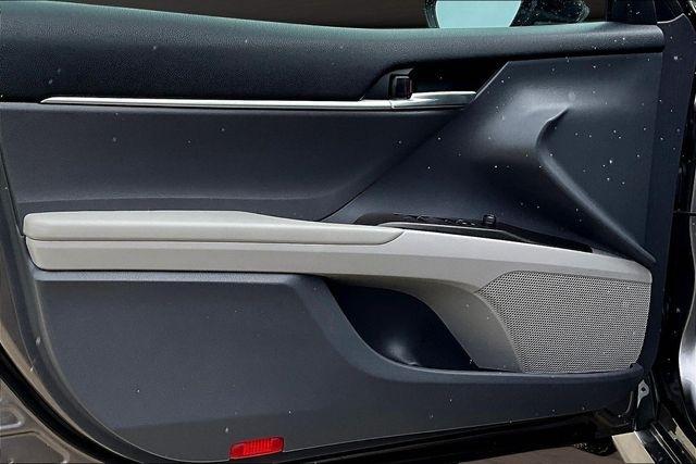 2023 Toyota Camry LE - Photo 15