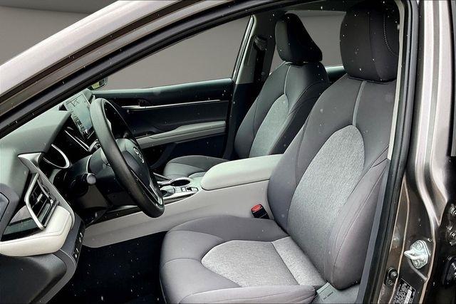 2023 Toyota Camry LE - Photo 16