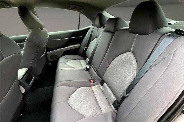 2023 Toyota Camry LE - Photo 17