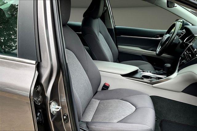 2023 Toyota Camry LE - Photo 24