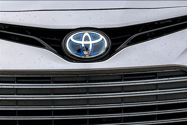 2023 Toyota Camry LE - Photo 26