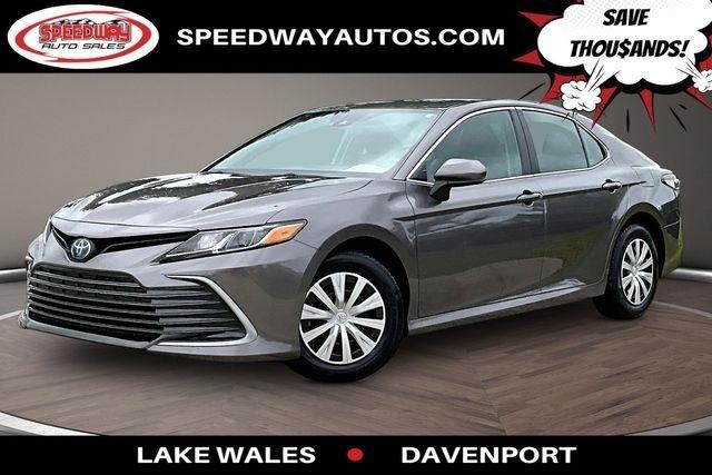 Toyota Camry Hybrid LE CVT (Natl) 2023
