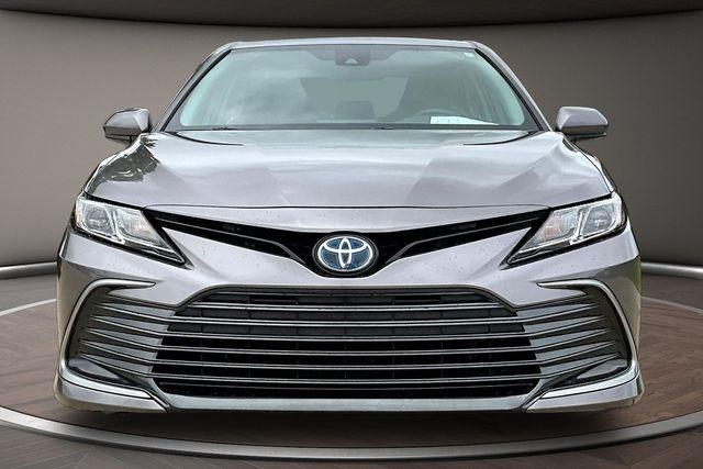 Toyota Camry Hybrid LE CVT (Natl) 2023