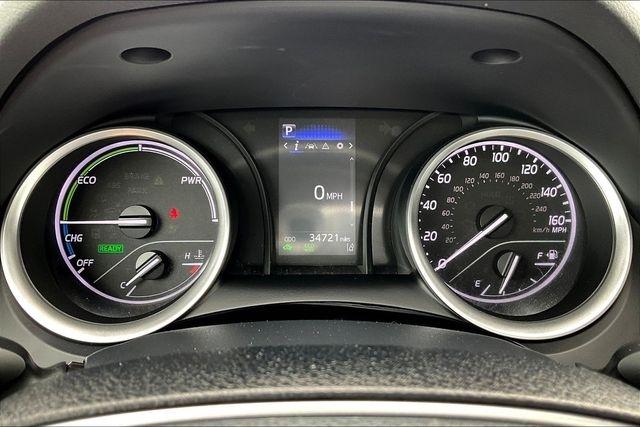 Toyota Camry Hybrid LE CVT (Natl) 2023
