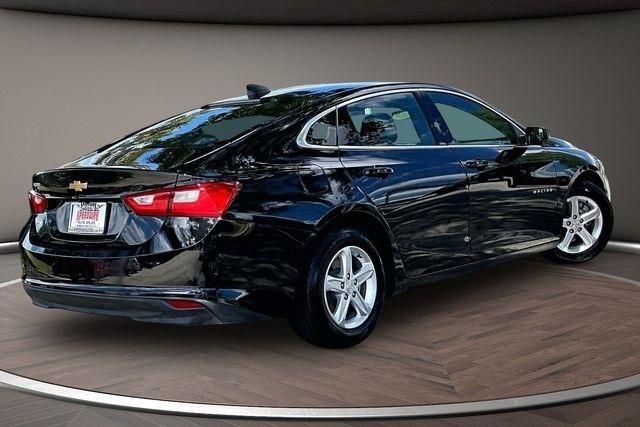 Chevrolet Malibu 4dr Sdn LS w/1FL 2024