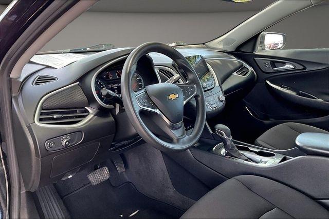 Chevrolet Malibu 4dr Sdn LS w/1FL 2024