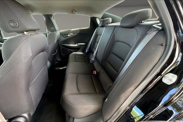 Chevrolet Malibu 4dr Sdn LS w/1FL 2024