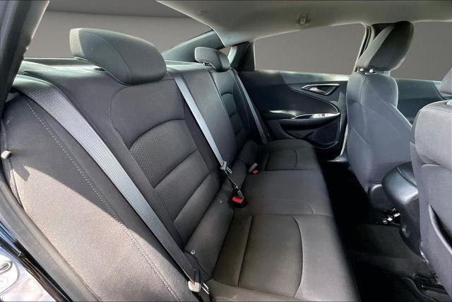 Chevrolet Malibu 4dr Sdn LS w/1FL 2024