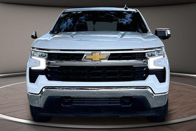 Chevrolet Silverado 1500 2WD Crew Cab 157" LT 2022