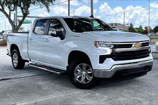 Chevrolet Silverado 1500 2WD Crew Cab 157" LT 2022
