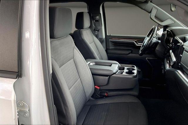 Chevrolet Silverado 1500 2WD Crew Cab 157" LT 2022