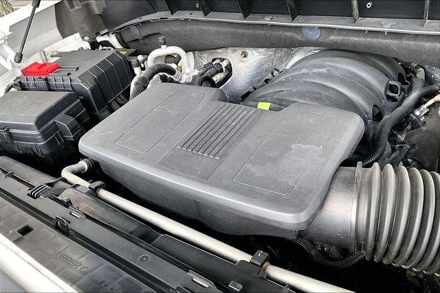 Chevrolet Silverado 1500 2WD Crew Cab 157" LT 2022