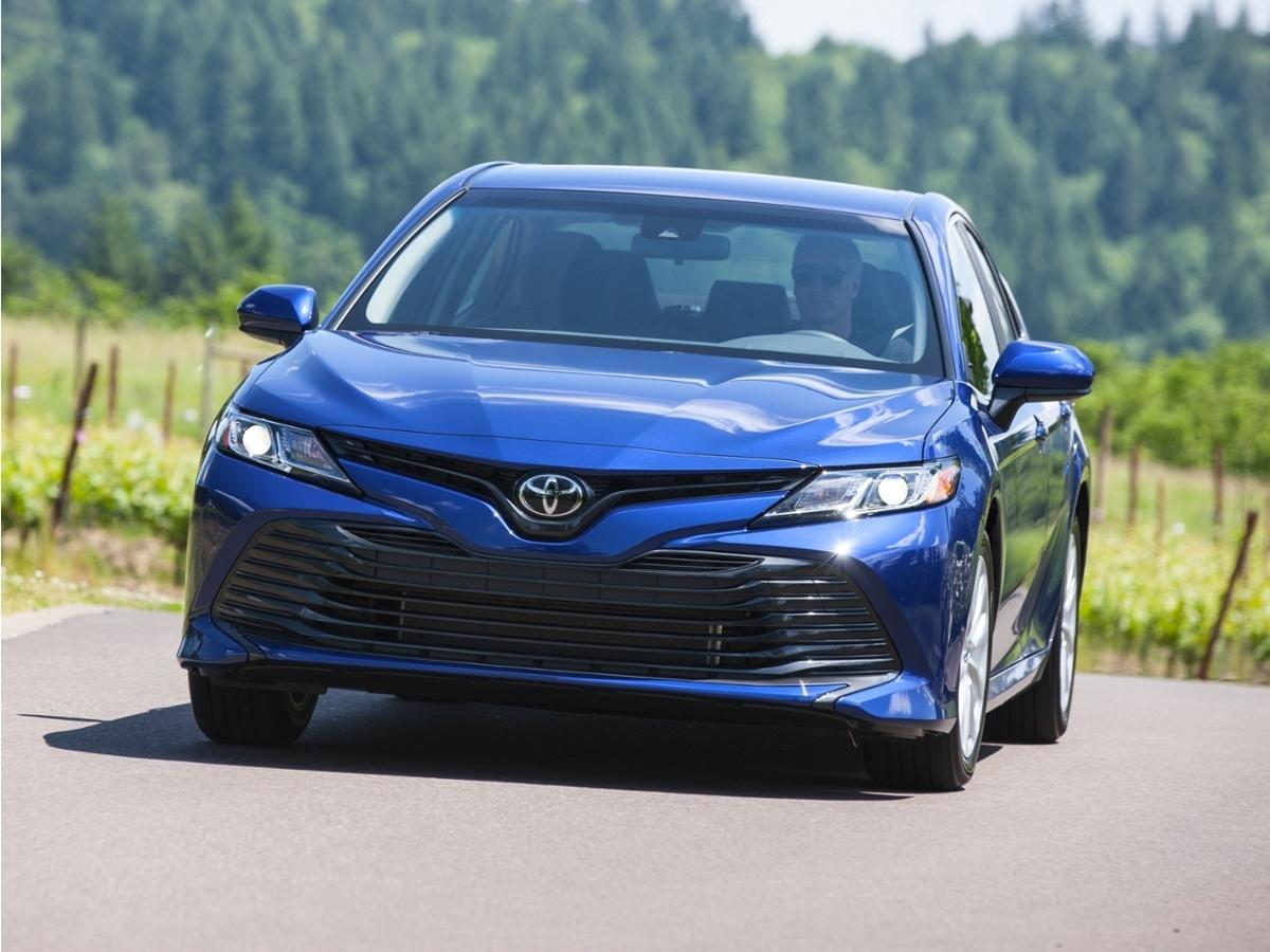 2019 Toyota Camry 2.5 Auto LE's photo