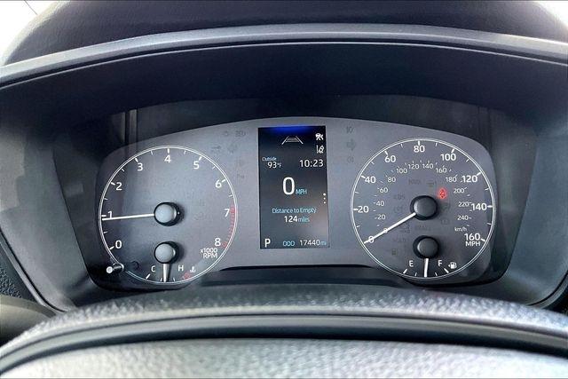 Toyota Corolla LE CVT (Natl) 2025