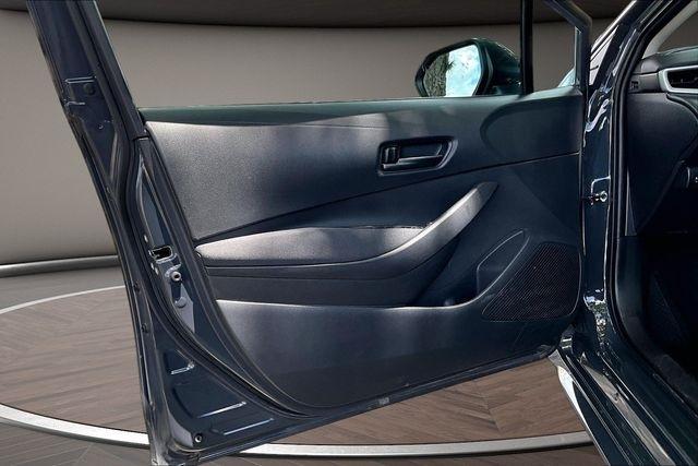 Toyota Corolla LE CVT (Natl) 2025