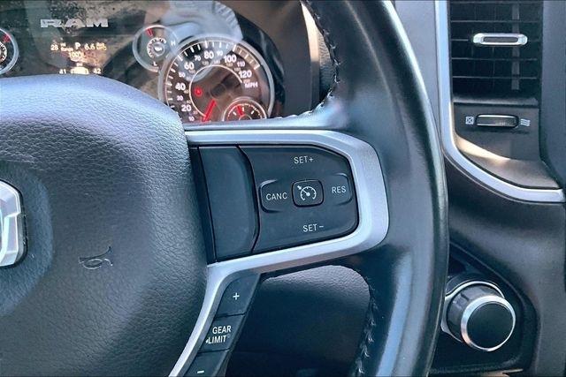 RAM 1500 Big Horn 4x2 Quad Cab 6'4" Box 2021