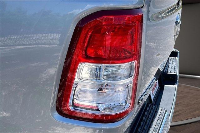 RAM 1500 Big Horn 4x2 Quad Cab 6'4" Box 2021
