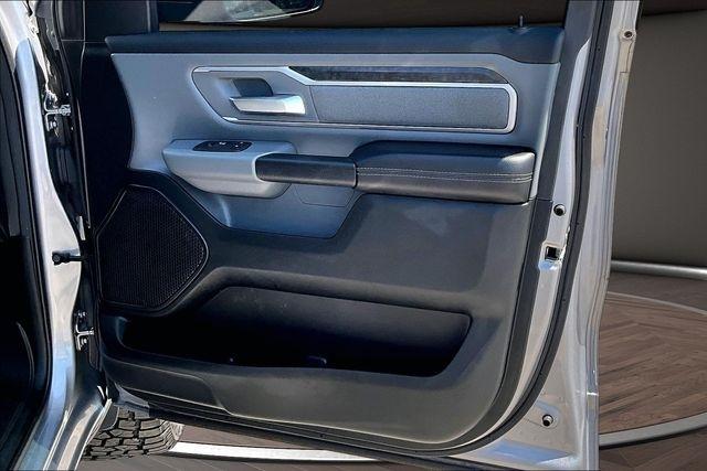 RAM 1500 Big Horn 4x2 Quad Cab 6'4" Box 2021