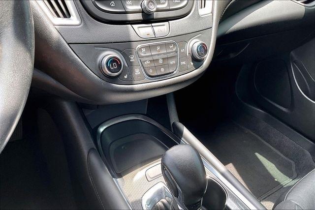 Chevrolet Malibu 4dr Sdn LT 2022