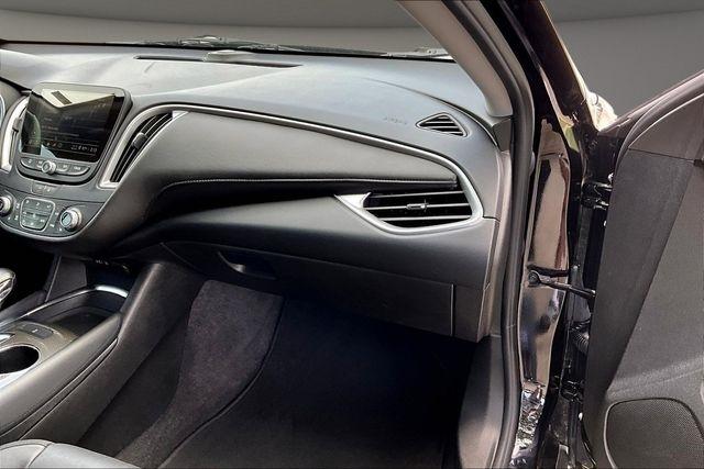 Chevrolet Malibu 4dr Sdn LT 2022