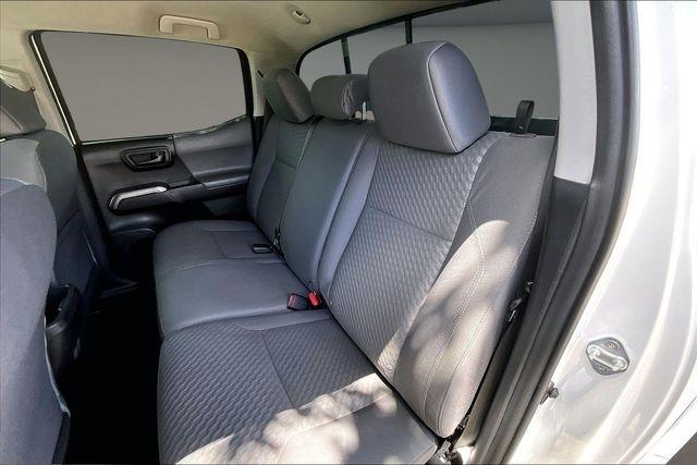 Toyota Tacoma 2WD TRD Off Road Double Cab 5' Bed V6 AT (Natl) 2022