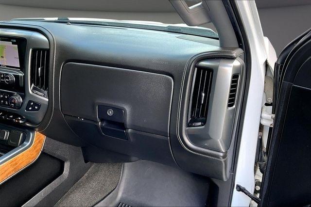 Chevrolet Silverado 1500 4WD Crew Cab 143.5" LTZ w/1LZ 2018