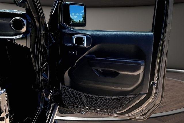 2025 Chevrolet Silverado 2500HD Custom - Photo 21