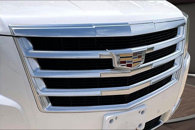 Cadillac Escalade 4WD 4dr Premium Collection 2016